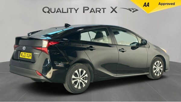 Used Toyota Prius 2022 for sale - 75989787: Photo 3