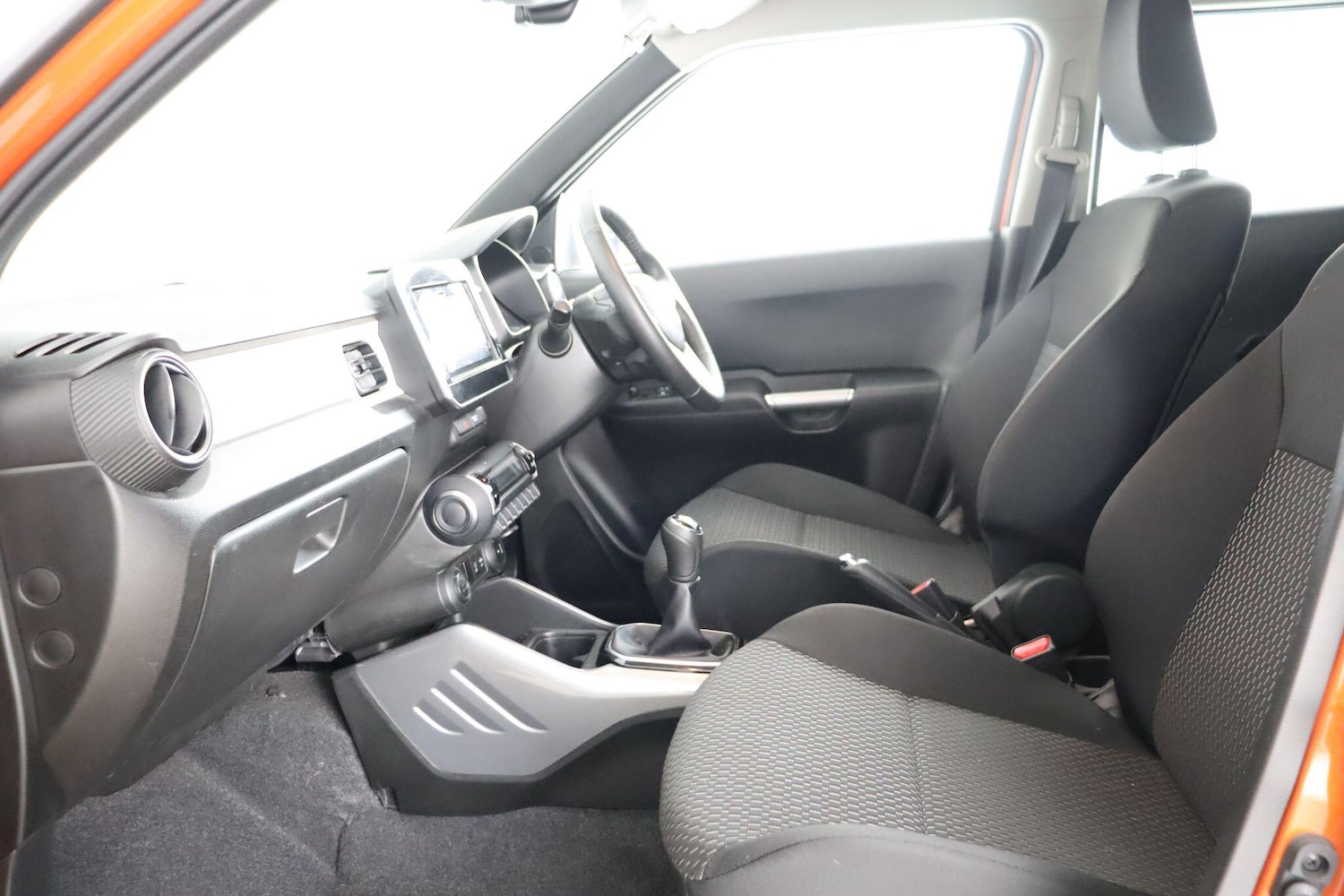 Used Suzuki Ignis 2024 for sale - 77359099: Photo 15