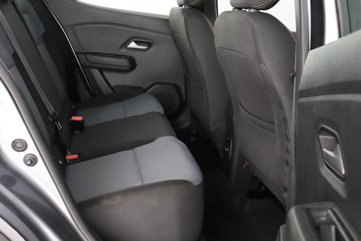 Used Dacia Sandero Stepway 2024 for sale - 77030039: Photo 13