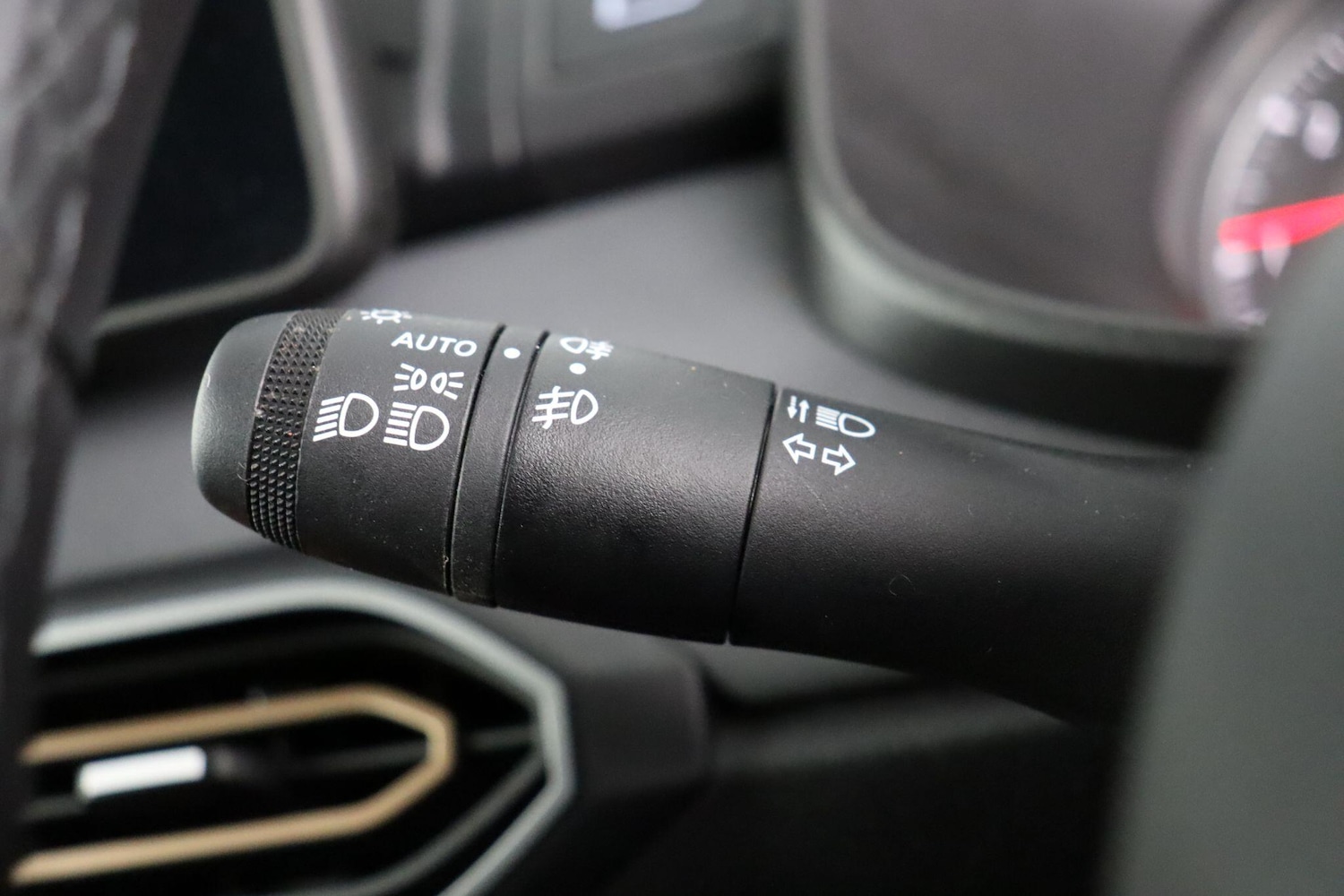 Used Dacia Sandero Stepway 2024 for sale - 77030039: Photo 26