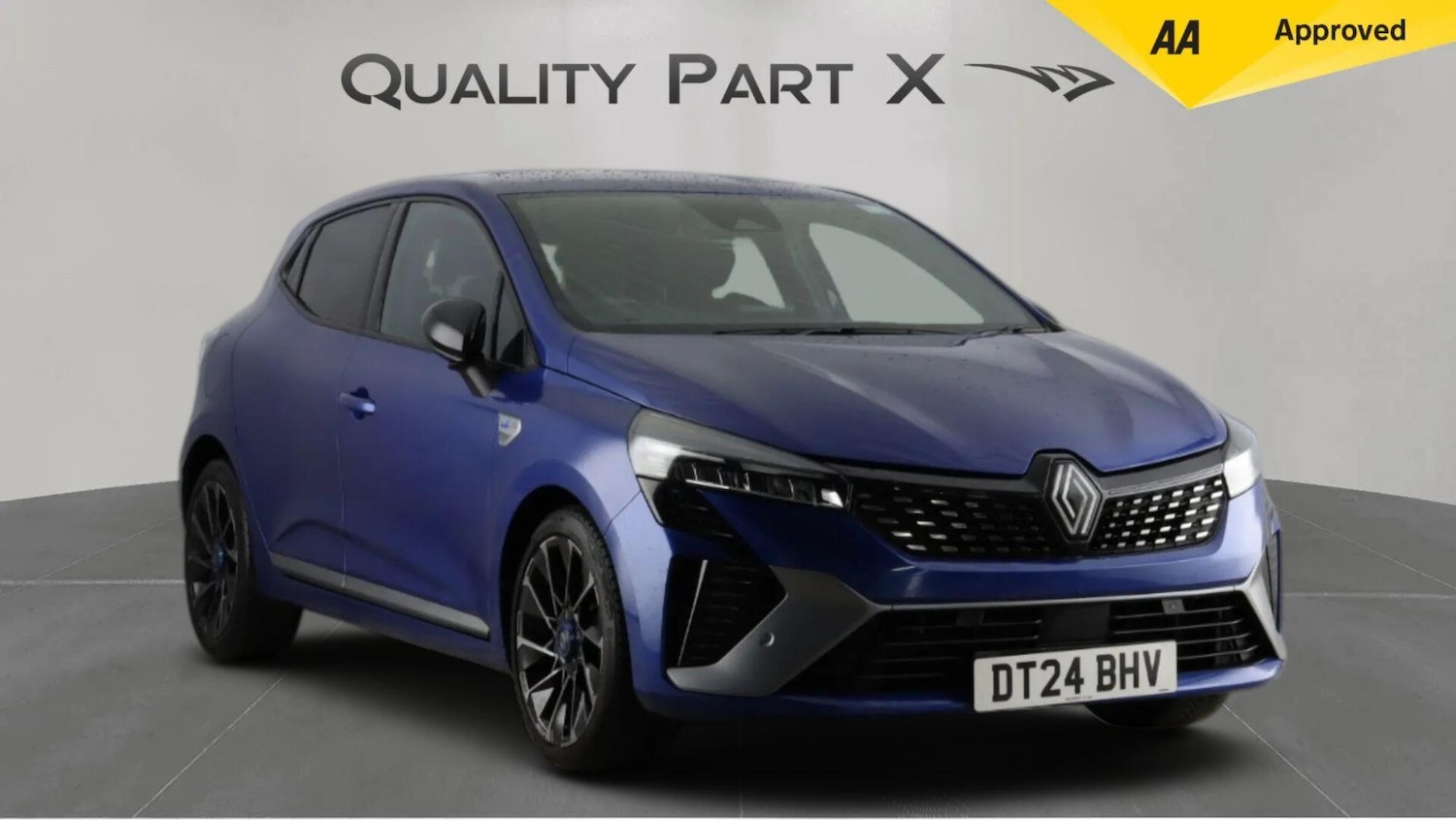 Used Renault Clio 2024 for sale - 77376471: Photo 1