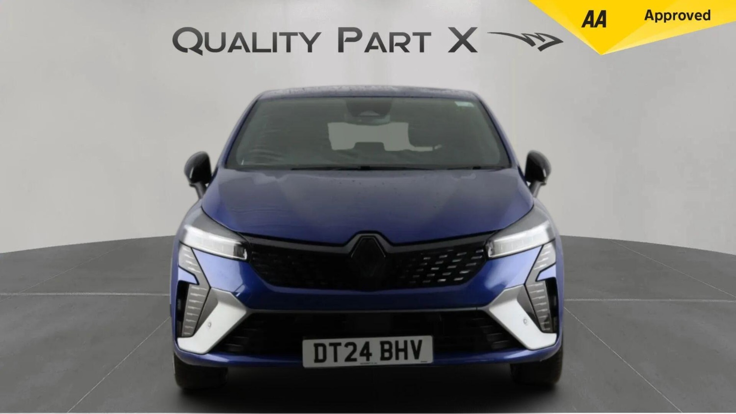 Used Renault Clio 2024 for sale - 77376471: Photo 2