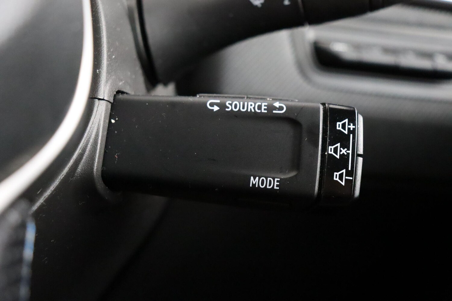 Used Renault Clio 2024 for sale - 77376471: Photo 20