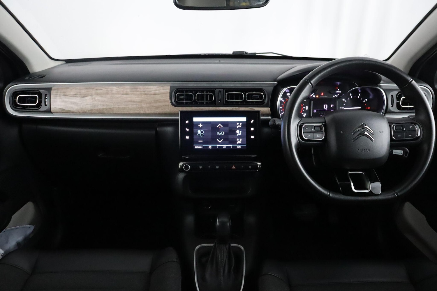 Used Citroen C3 2024 for sale - 76295798: Photo 10