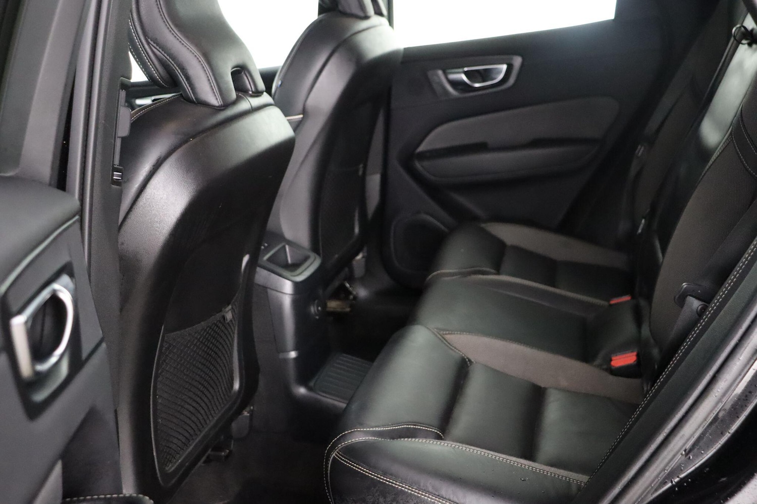 Used Volvo XC60 2021 for sale - 77120647: Photo 15