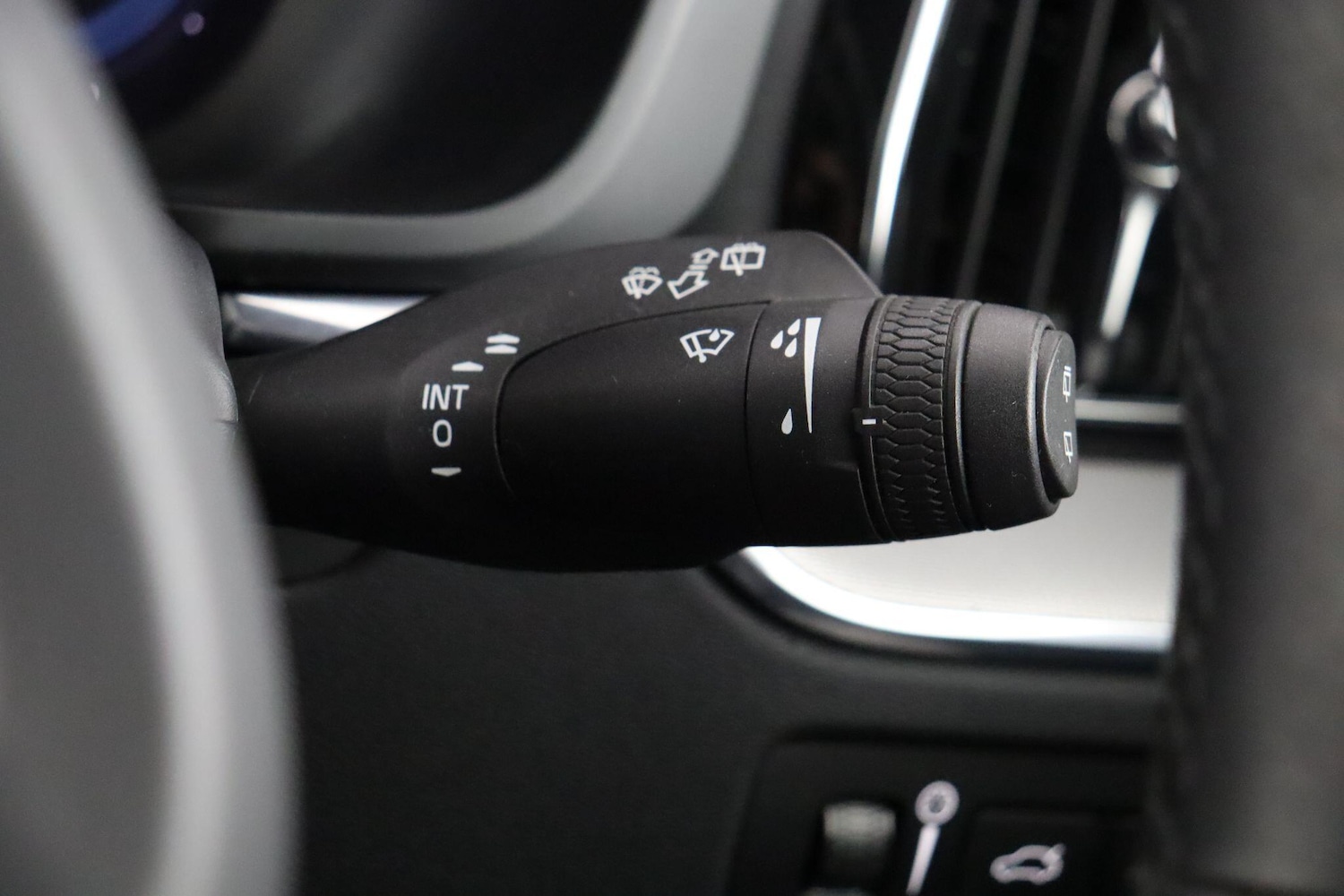 Used Volvo XC60 2021 for sale - 77120647: Photo 17