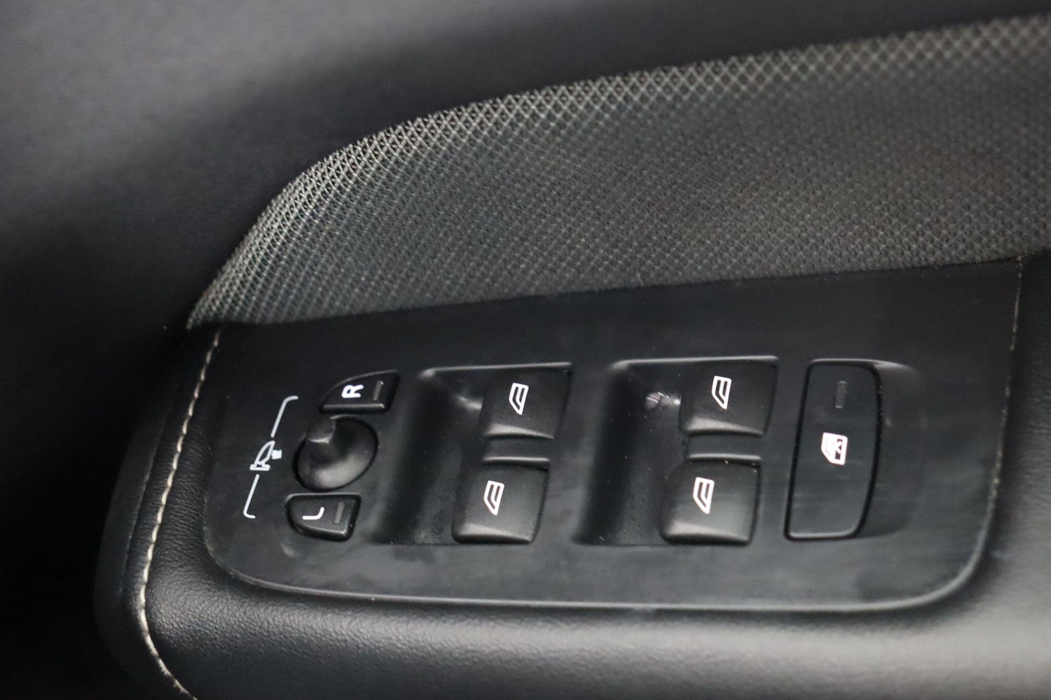 Used Volvo XC60 2021 for sale - 77120647: Photo 22