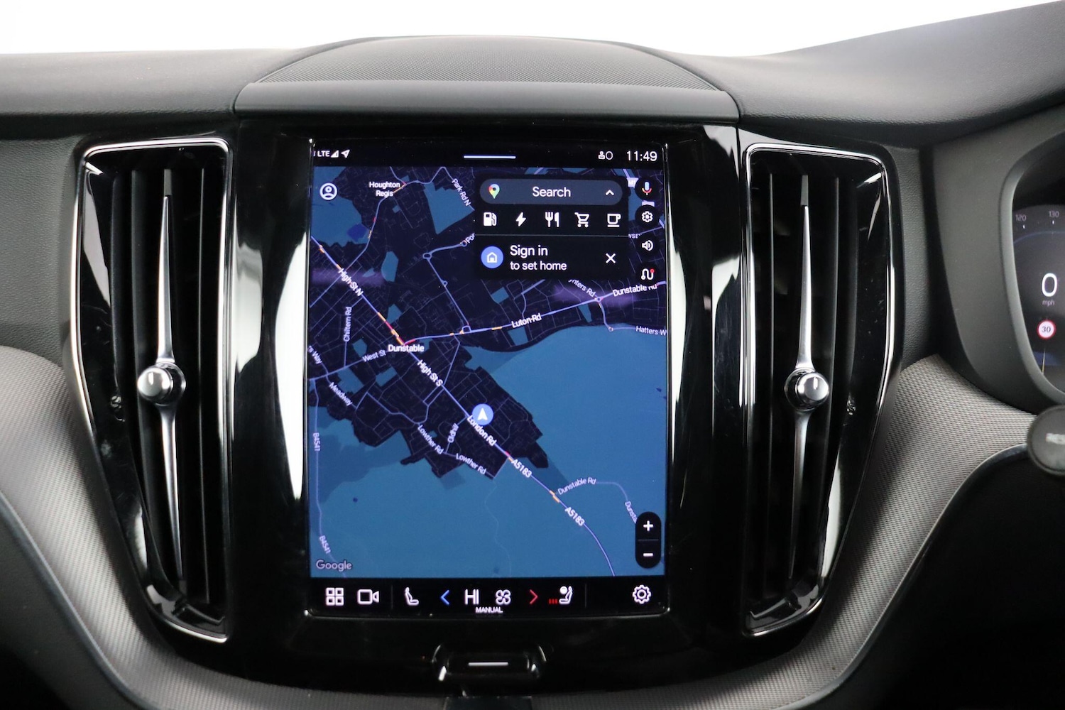 Used Volvo XC60 2021 for sale - 77120647: Photo 35