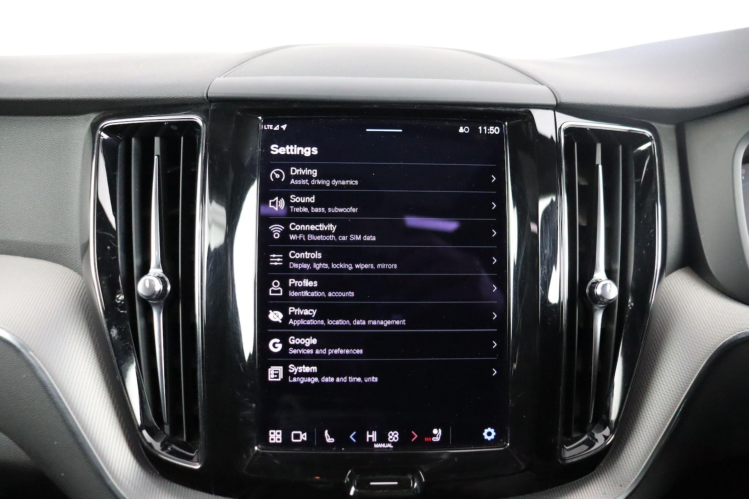 Used Volvo XC60 2021 for sale - 77120647: Photo 38