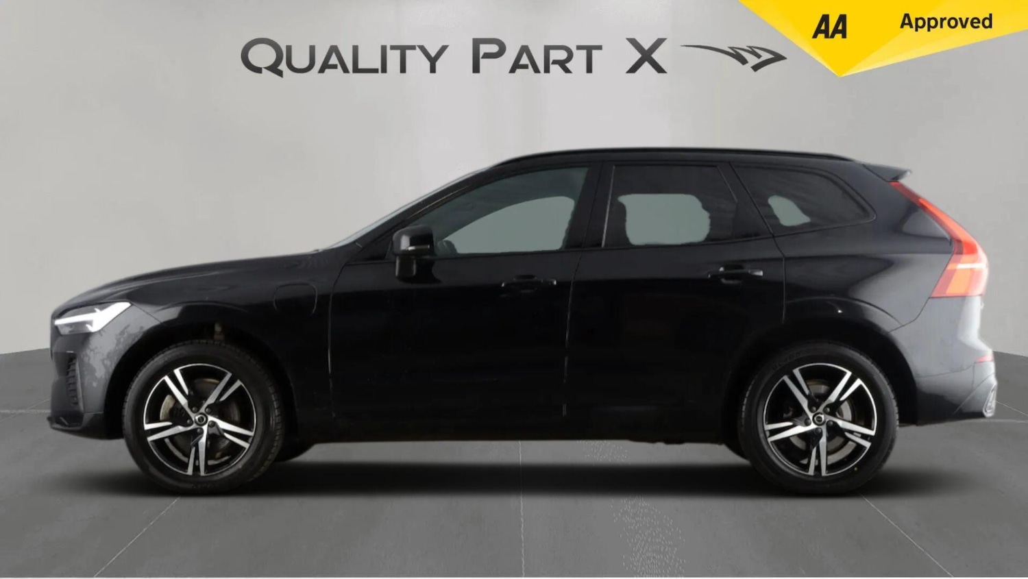 Used Volvo XC60 2021 for sale - 77120647: Photo 4