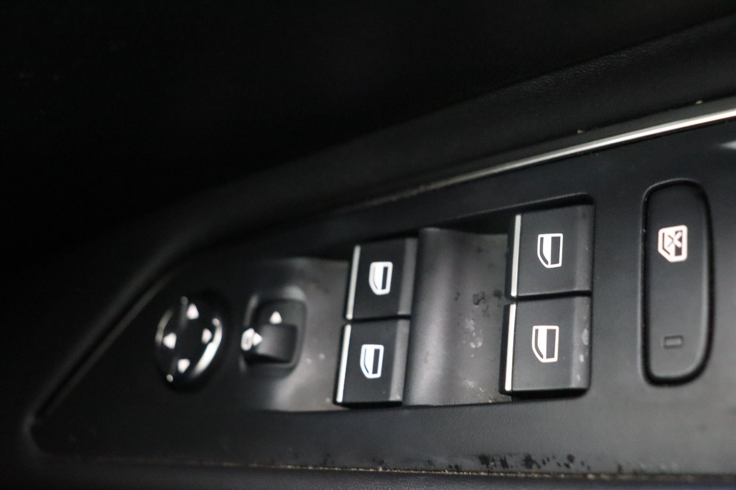 Used Peugeot 5008 2023 for sale - 77108812: Photo 18