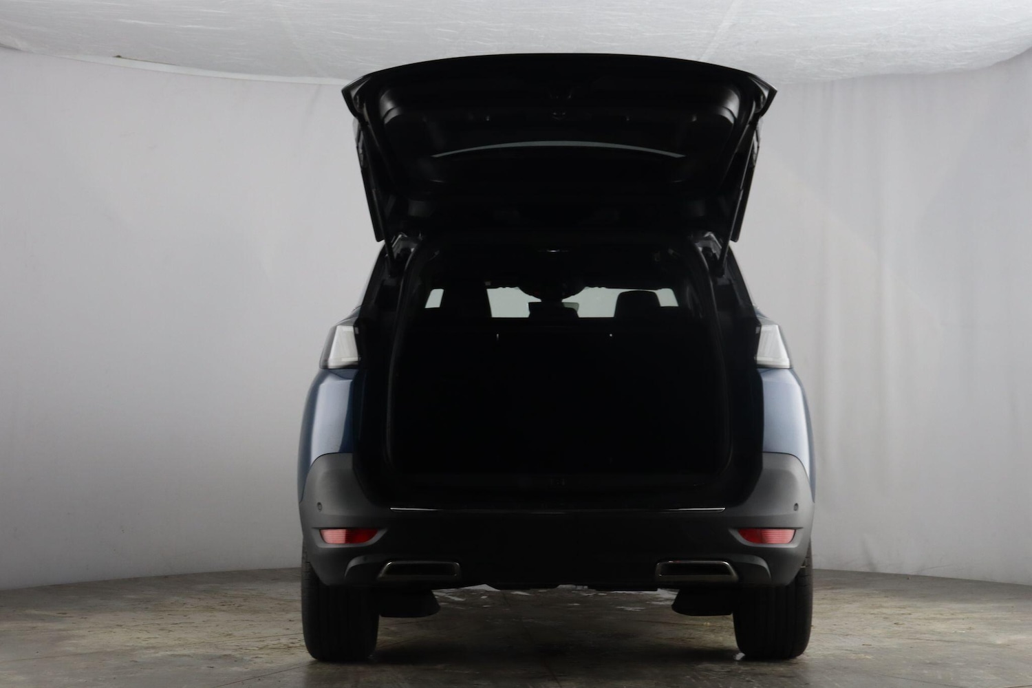 Used Peugeot 5008 2023 for sale - 77108812: Photo 28