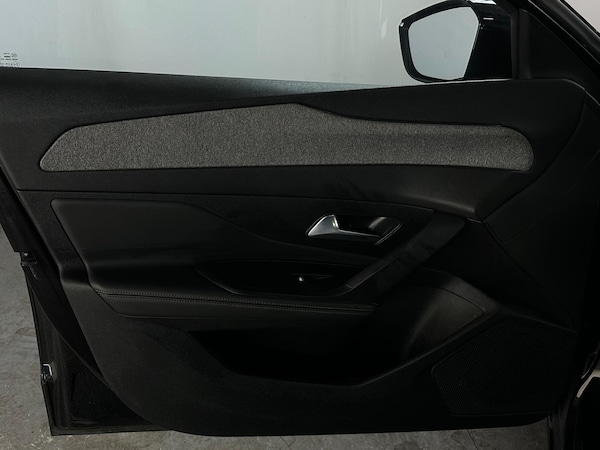 Used Peugeot 308 2023 for sale - 75682056: Photo 26