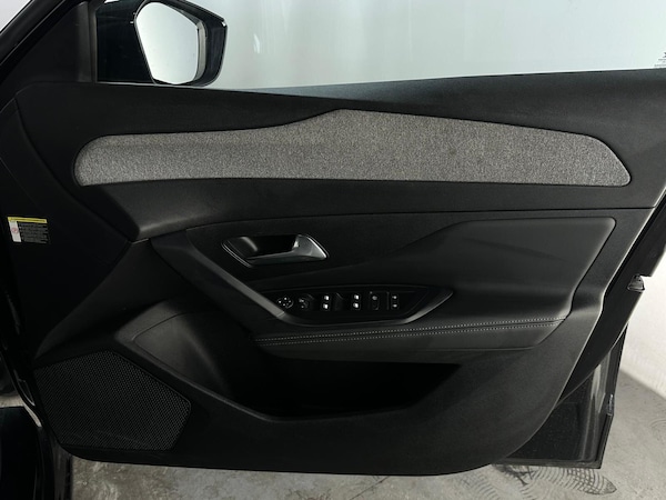 Used Peugeot 308 2023 for sale - 75682056: Photo 29
