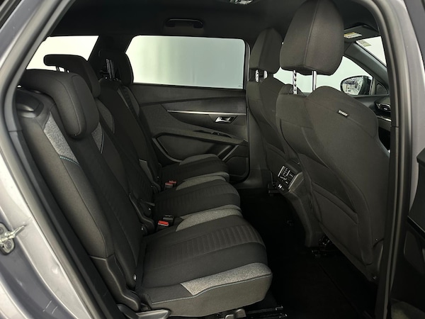 Used Peugeot 5008 2023 for sale - 76295273: Photo 12