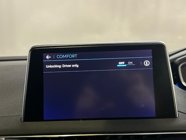 Used Peugeot 5008 2023 for sale - 76295273: Photo 41