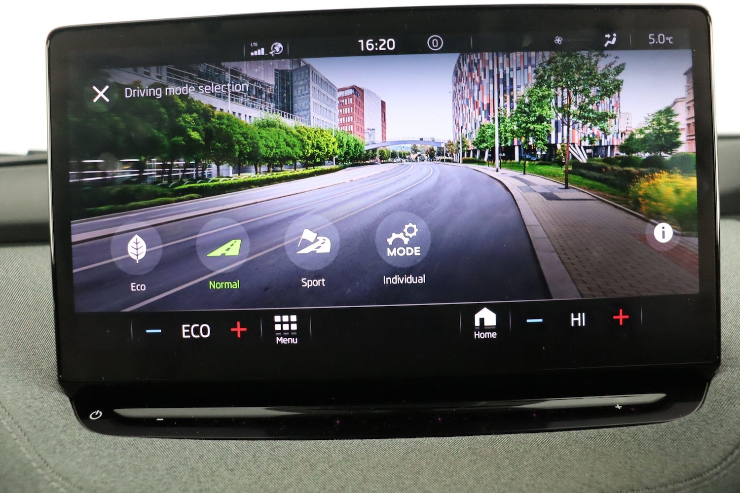 Used Skoda Enyaq 2021 for sale - 77067235: Photo 40