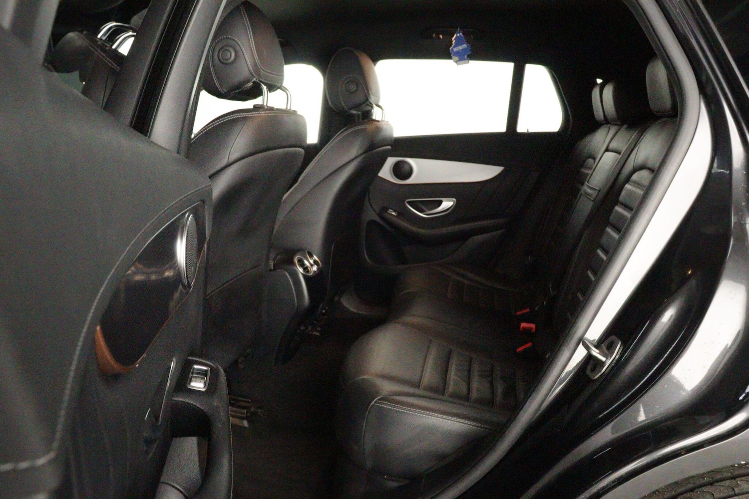 Used Mercedes-Benz EQC 2021 for sale - 76408990: Photo 13