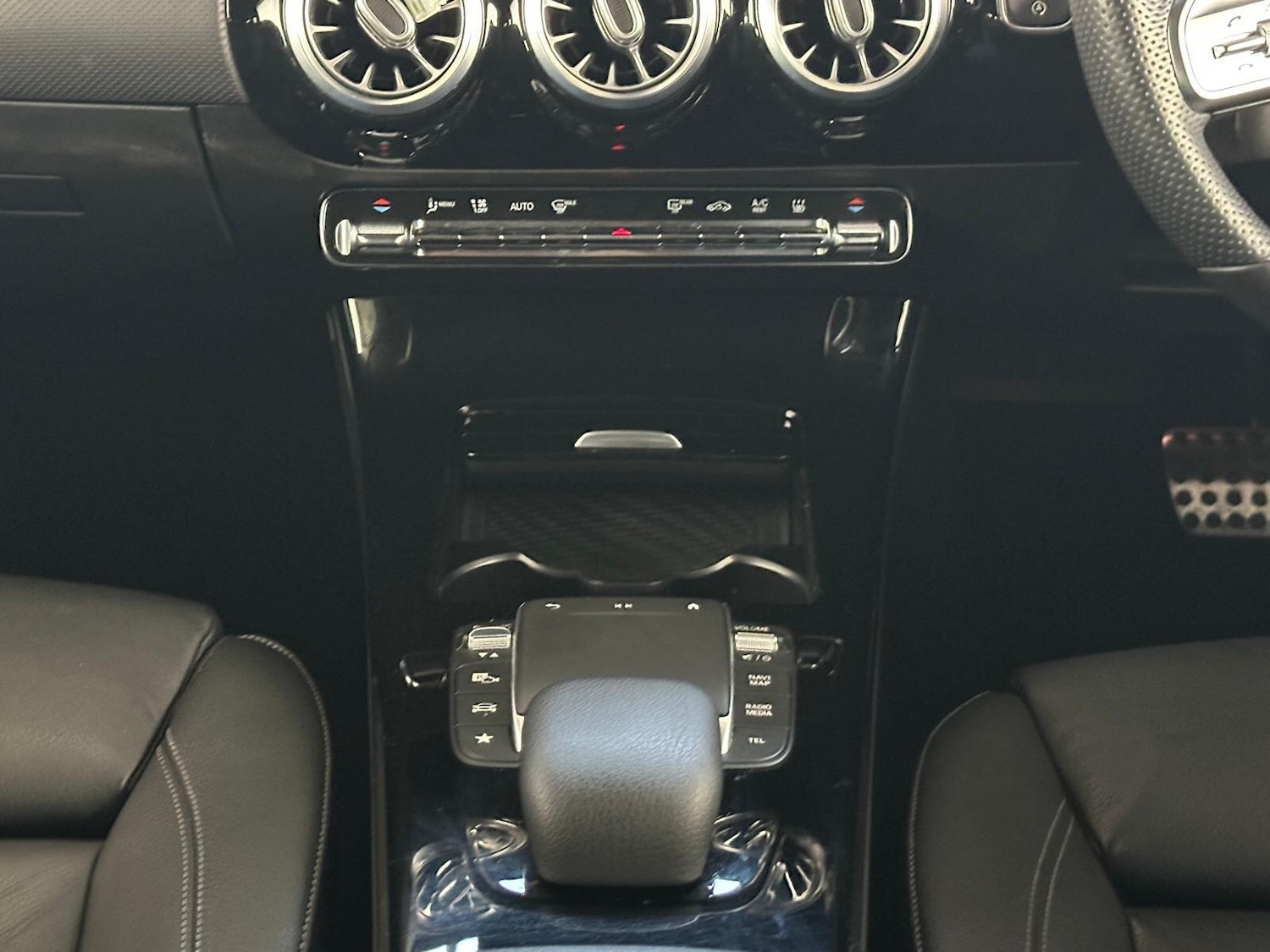 Used Mercedes-Benz CLA 2020 for sale - 76042003: Photo 20