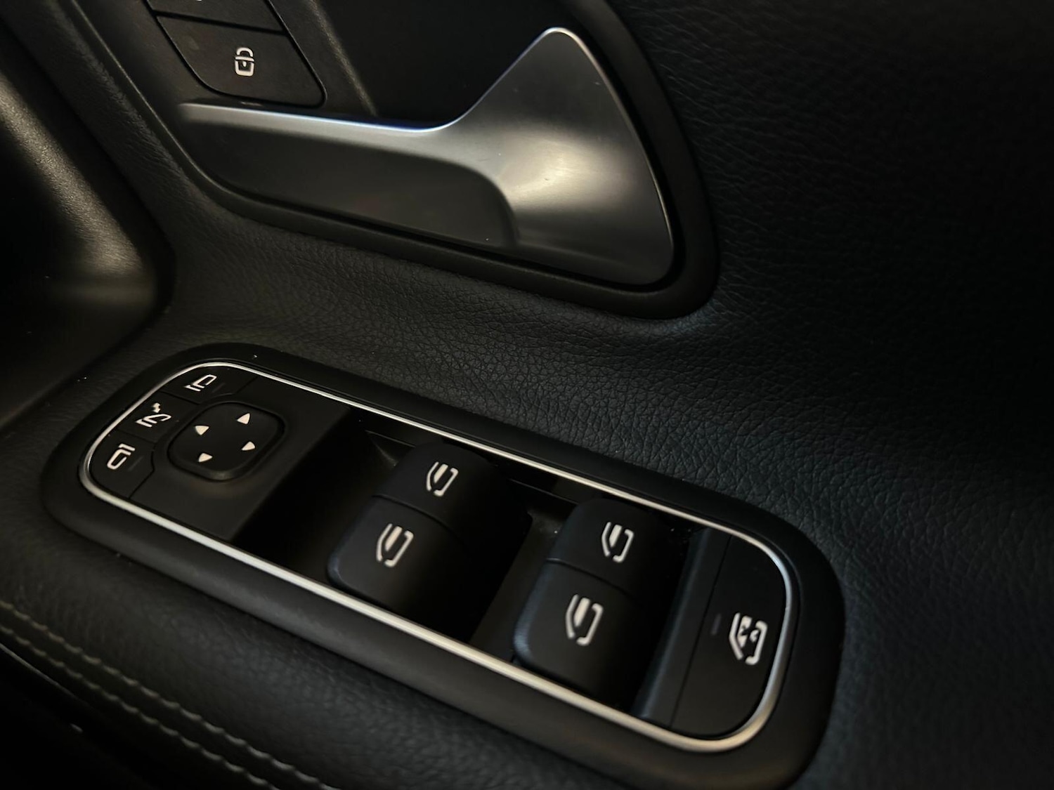 Used Mercedes-Benz CLA 2020 for sale - 76042003: Photo 27