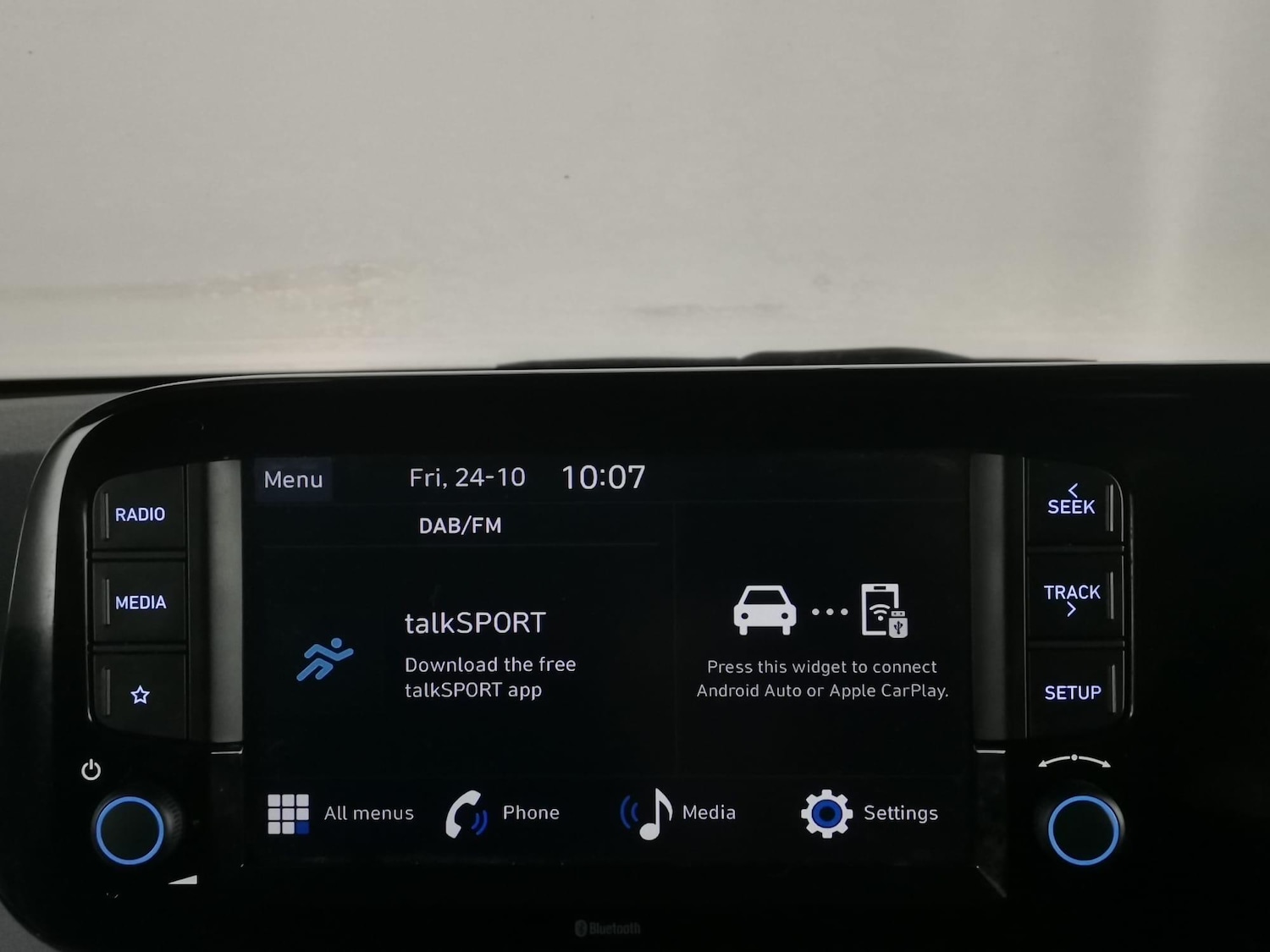 Used Hyundai i10 2023 for sale - 76360448: Photo 37