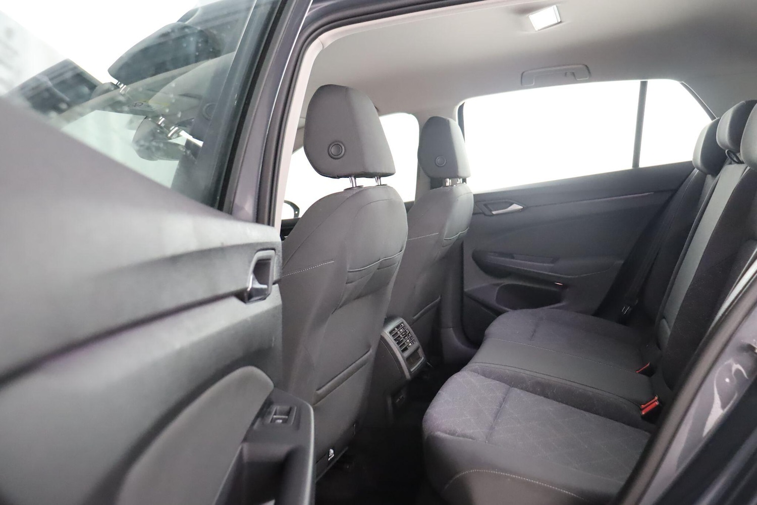 Used Volkswagen Golf 2020 for sale - 76689078: Photo 13