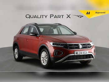 Used Volkswagen T-Roc 2024 for sale - 78263645: Photo