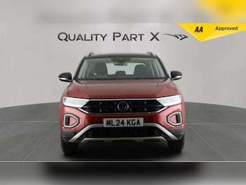 Used Volkswagen T-Roc 2024 for sale - 78263645: Photo