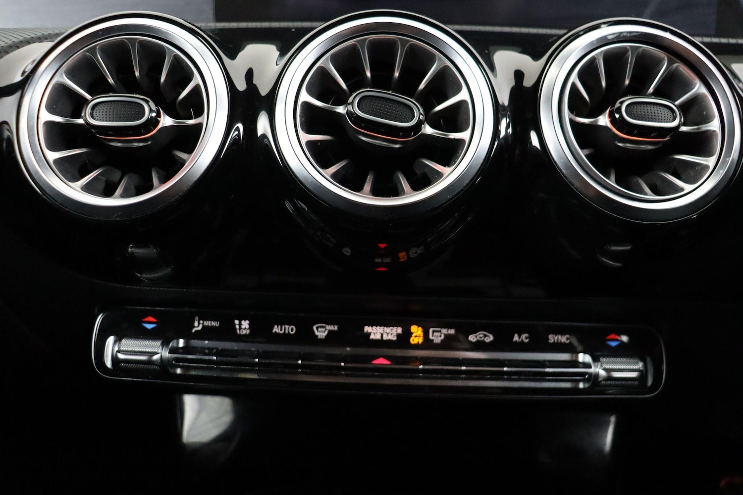 Used Mercedes-Benz CLA 2021 for sale - 77330837: Photo 22