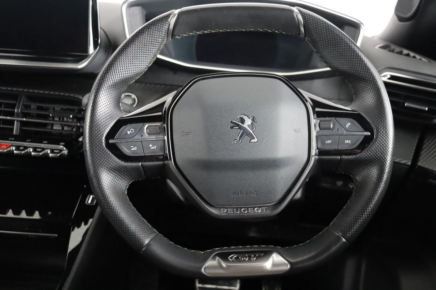 Used Peugeot 2008 2021 for sale - 77191827: Photo 9