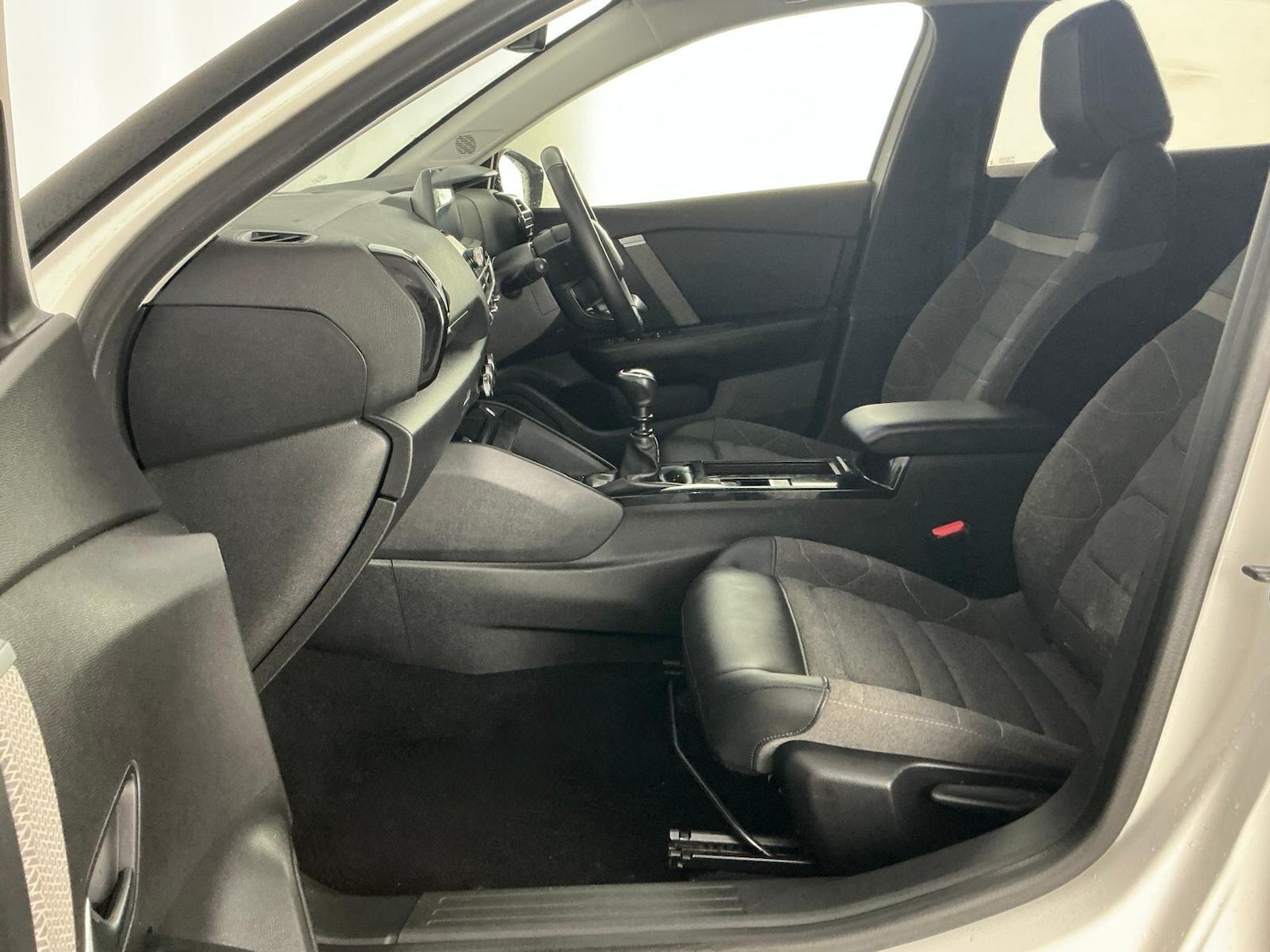 Used Citroen C4 2022 for sale - 76765827: Photo 12