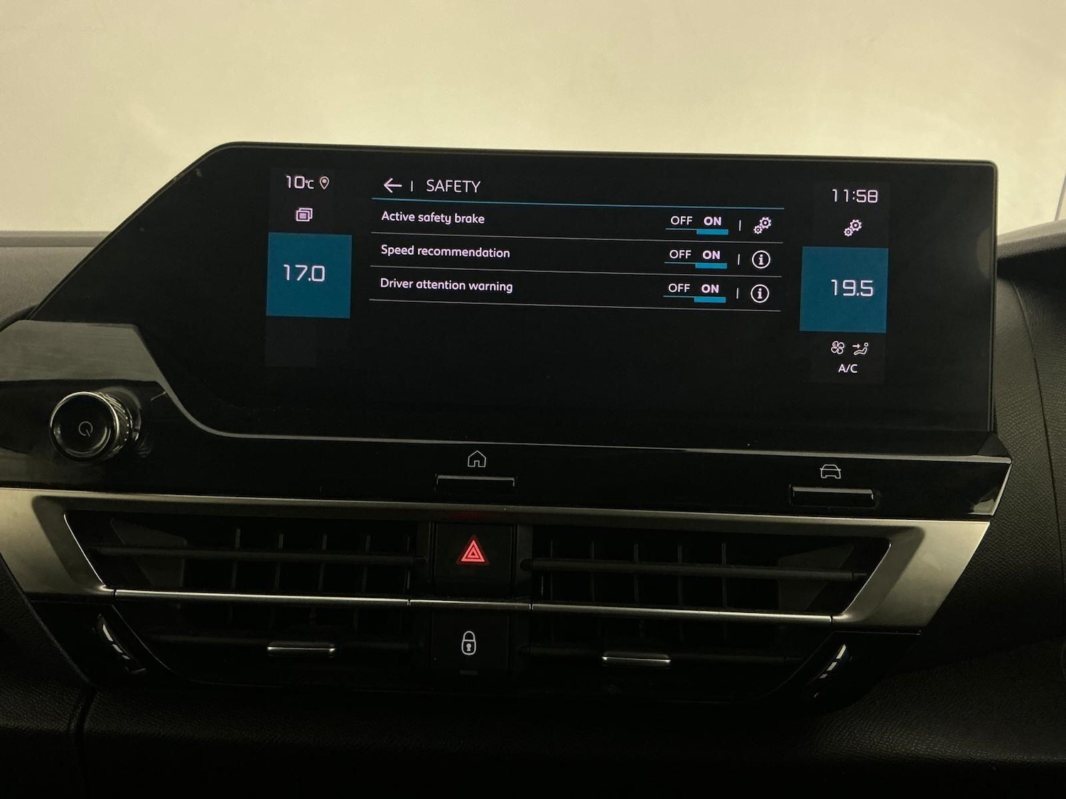 Used Citroen C4 2022 for sale - 76765827: Photo 39