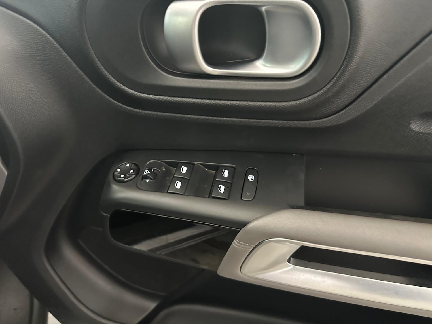 Used Citroen C5 Aircross 2021 for sale - 77892744: Photo 20