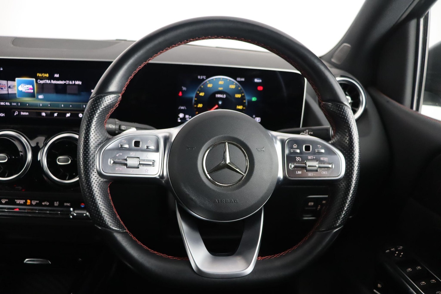 Used Mercedes-Benz B Class 2020 for sale - 76644609: Photo 9