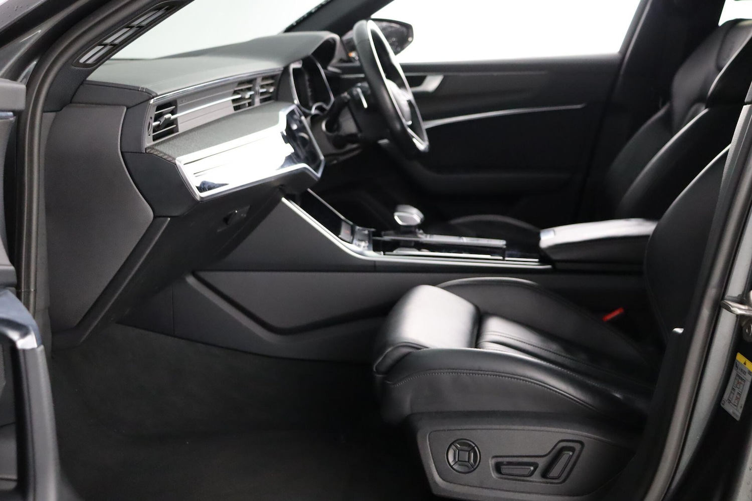 Used Audi A6 Saloon for sale - 76913132: Photo 14