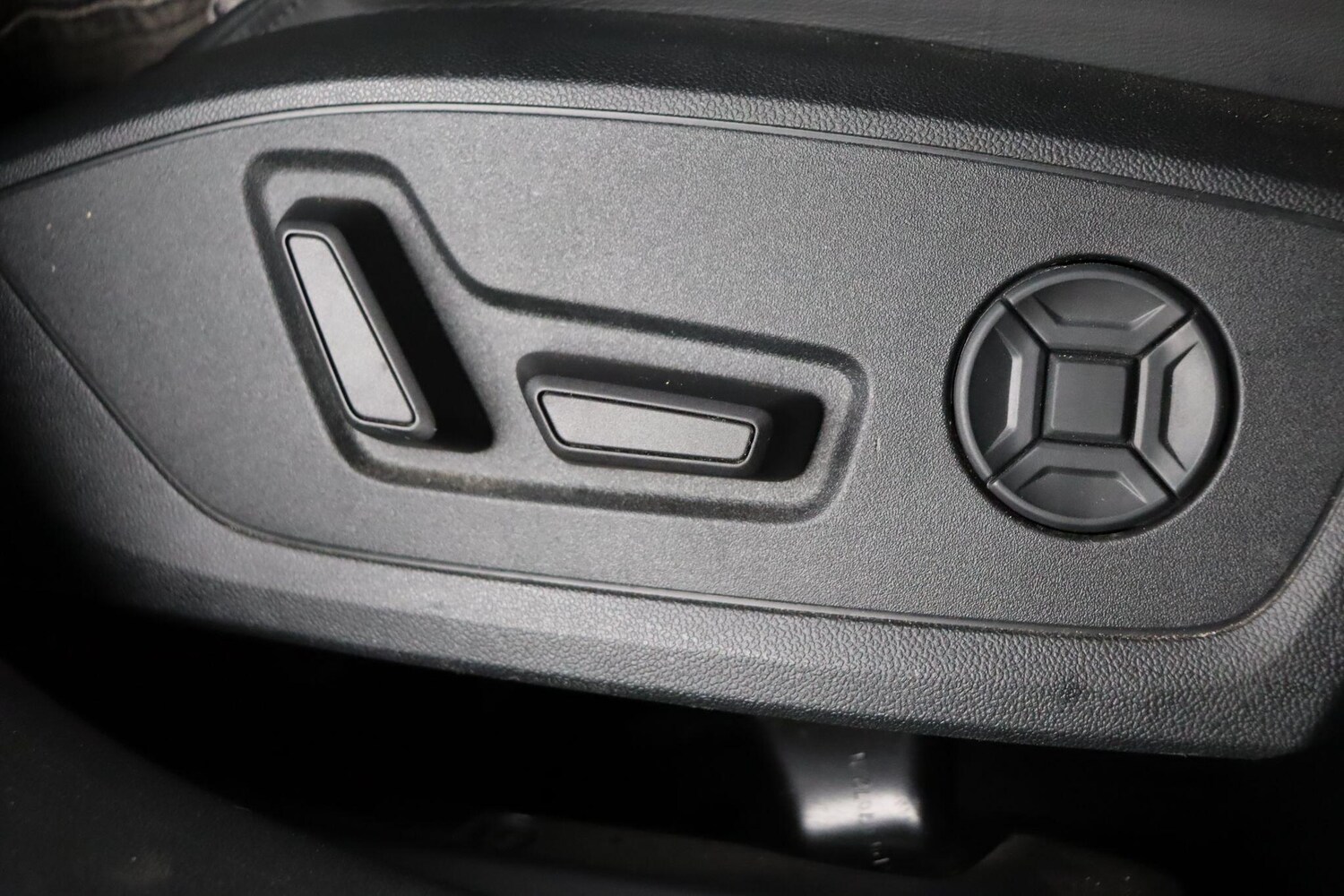 Used Audi A6 Saloon for sale - 76913132: Photo 18