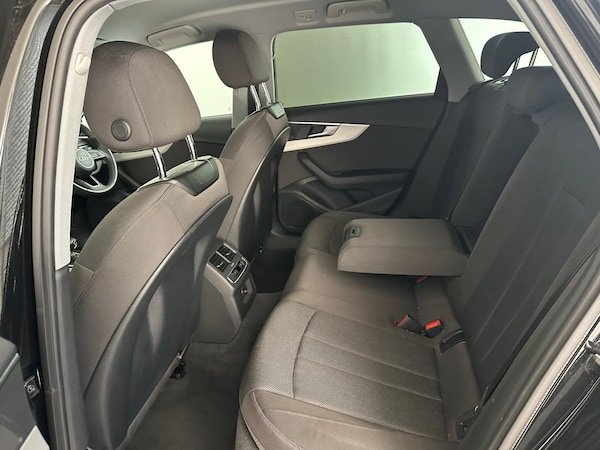 Used Audi A4 Avant 2022 for sale - 74799742: Photo 26