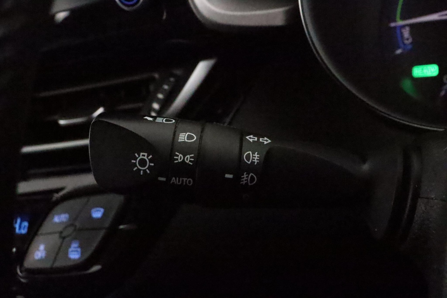 Used Toyota C-HR 2022 for sale - 76849626: Photo 19