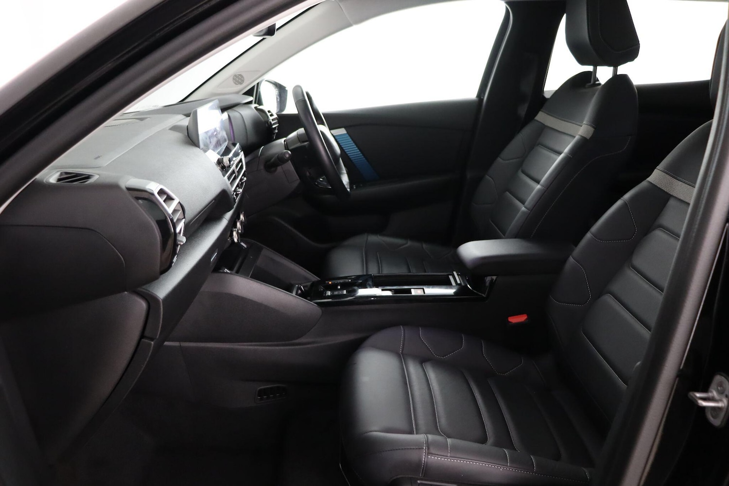 Used Citroen e-C4 X 2024 for sale - 77684330: Photo 14