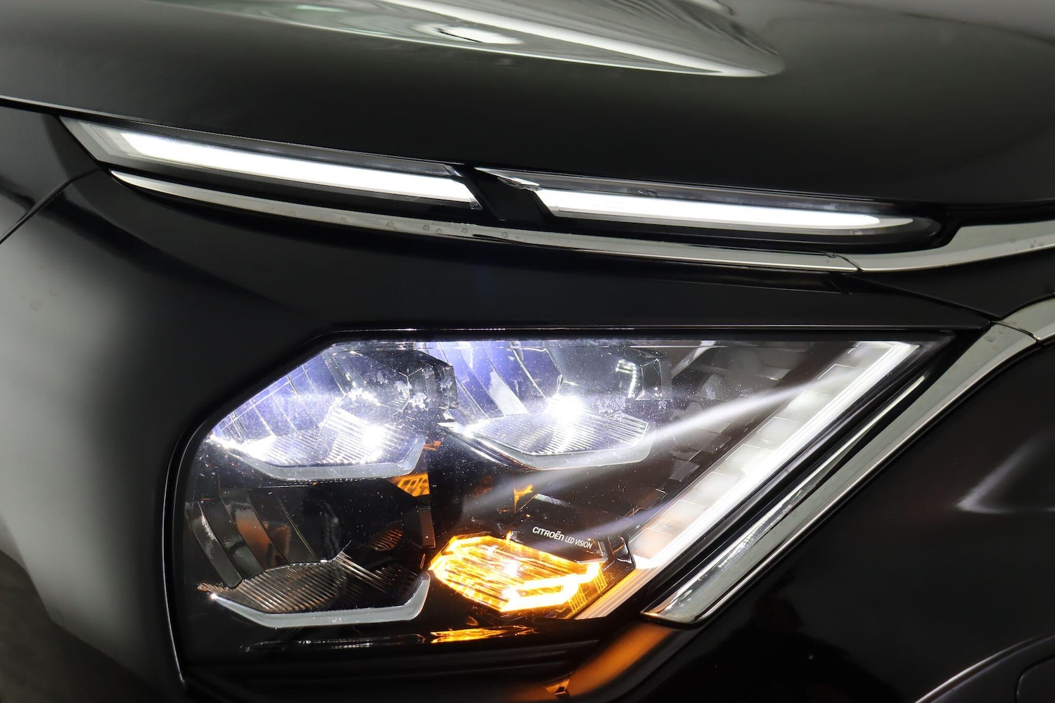 Used Citroen e-C4 X 2024 for sale - 77684330: Photo 25