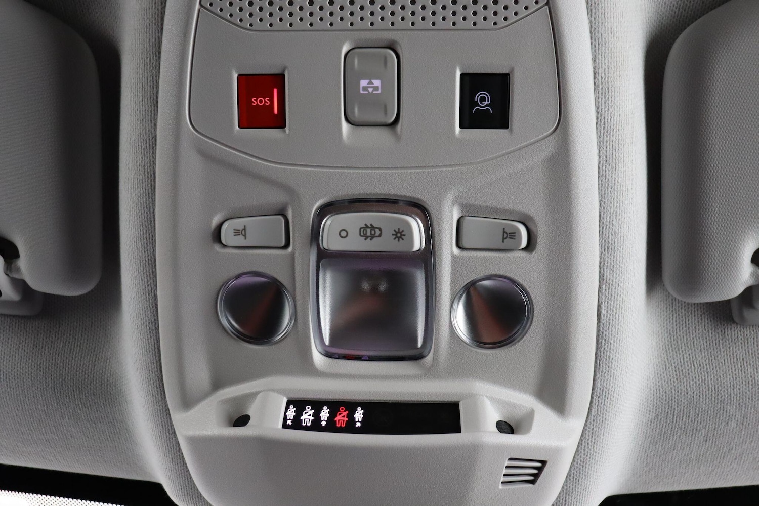 Used Citroen e-C4 X 2024 for sale - 77684330: Photo 39