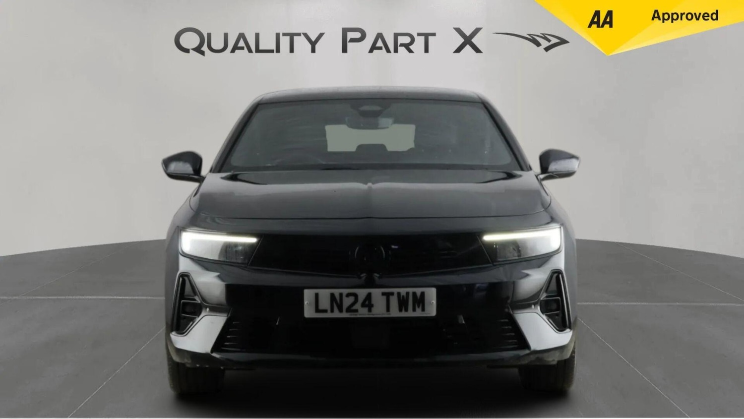 Used Vauxhall Astra 2024 for sale - 77216265: Photo 2