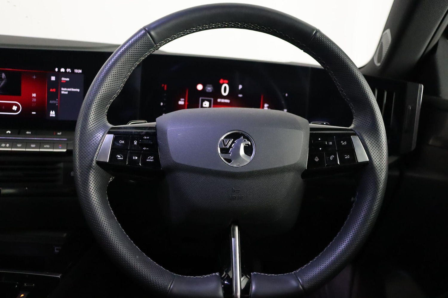 Used Vauxhall Astra 2024 for sale - 77216265: Photo 9