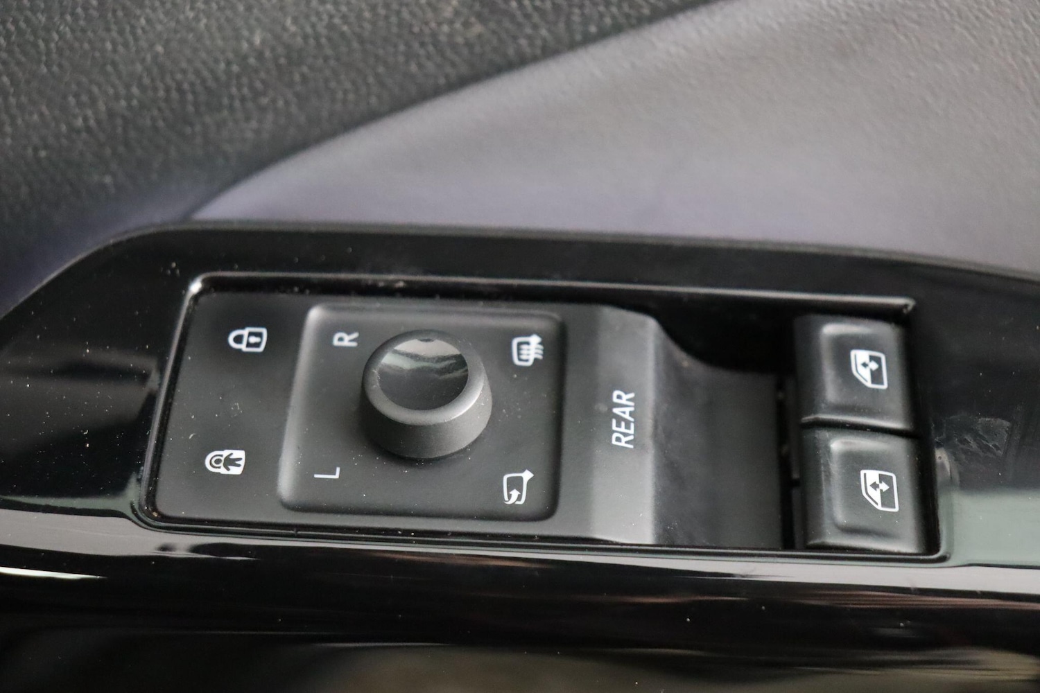 Used Volkswagen ID.4 2022 for sale - 77386480: Photo 17