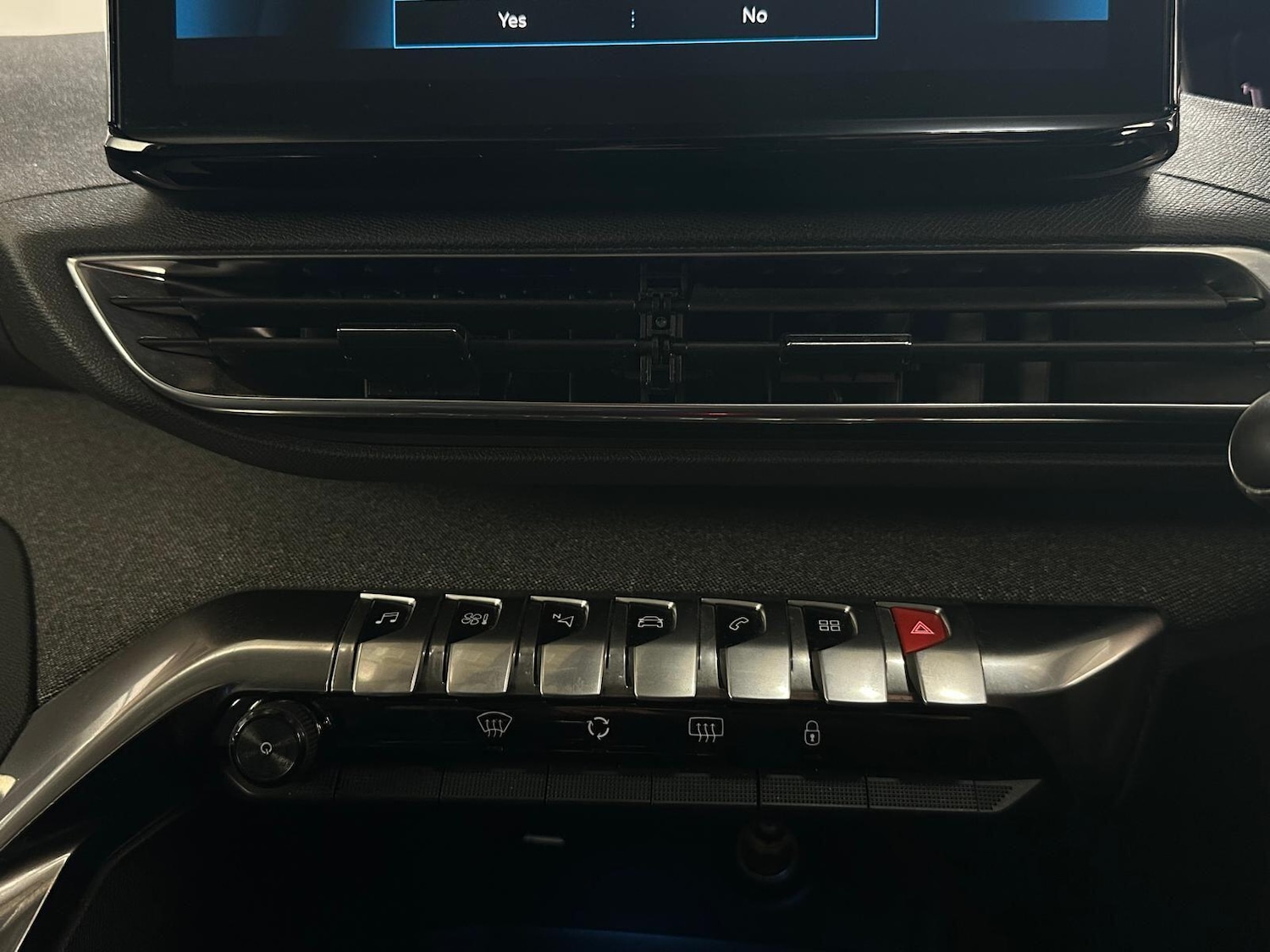 Used Peugeot 3008 2021 for sale - 76226730: Photo 28