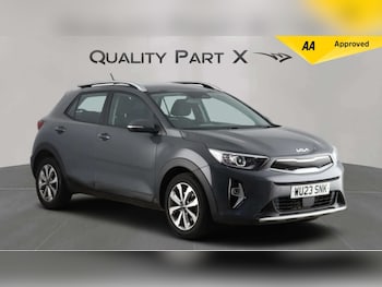 Used Kia Stonic 2023 for sale - 78617703: Photo
