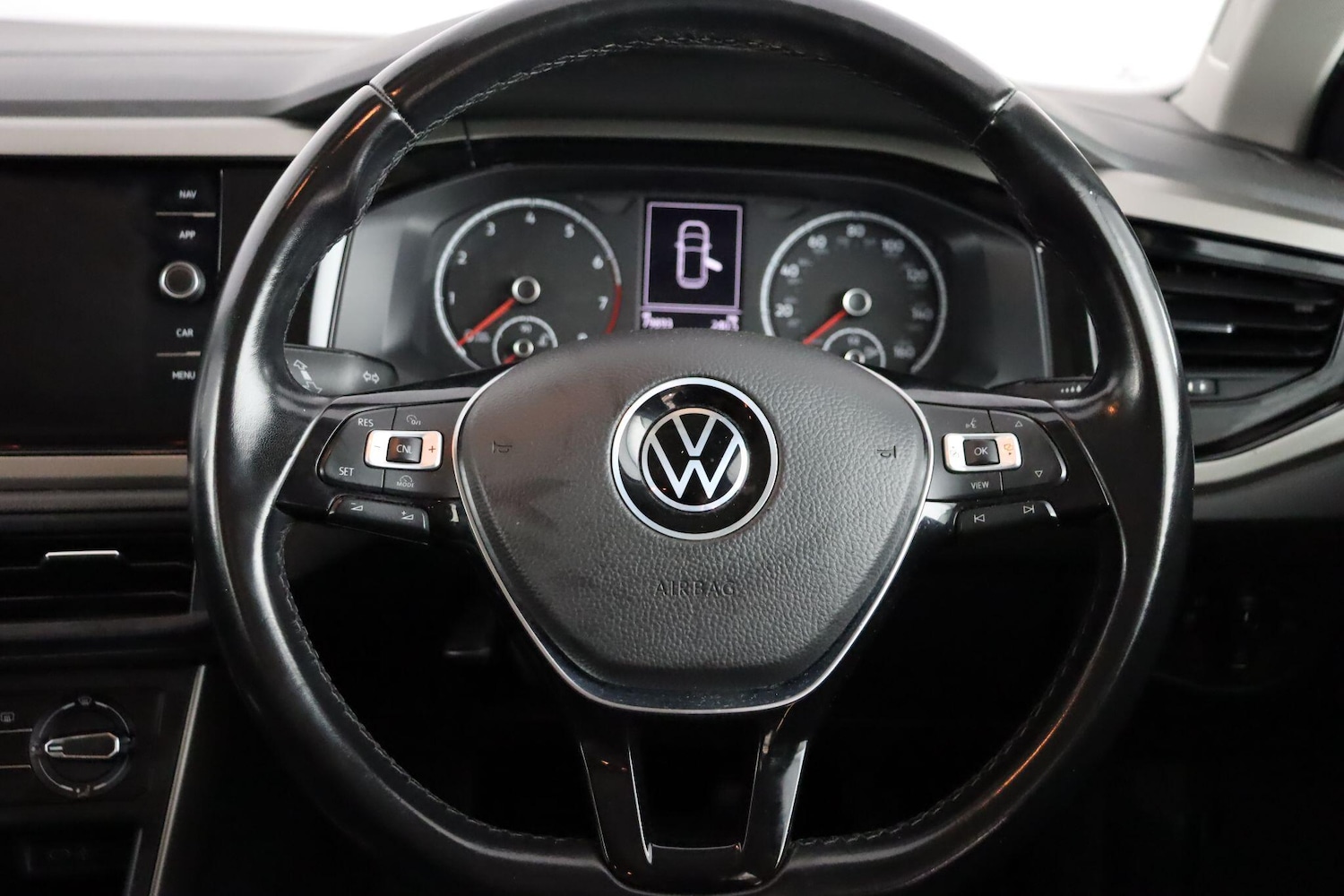 Used Volkswagen Polo for sale - 77924910: Photo 9