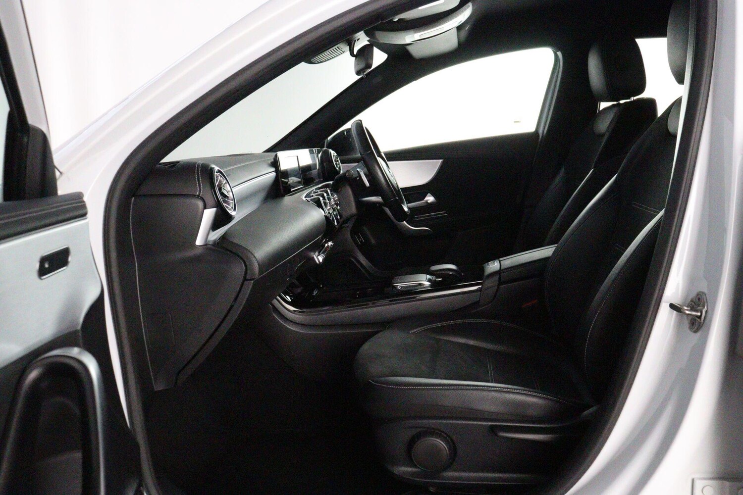 Used Mercedes-Benz A-Class 2021 for sale - 76360270: Photo 13