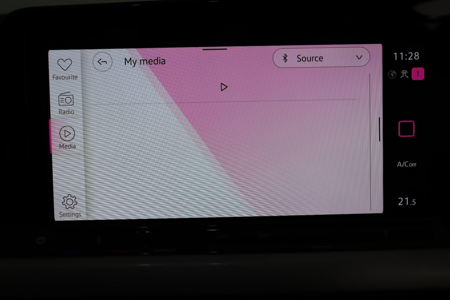 Used Volkswagen Golf 2020 for sale - 76866318: Photo 32