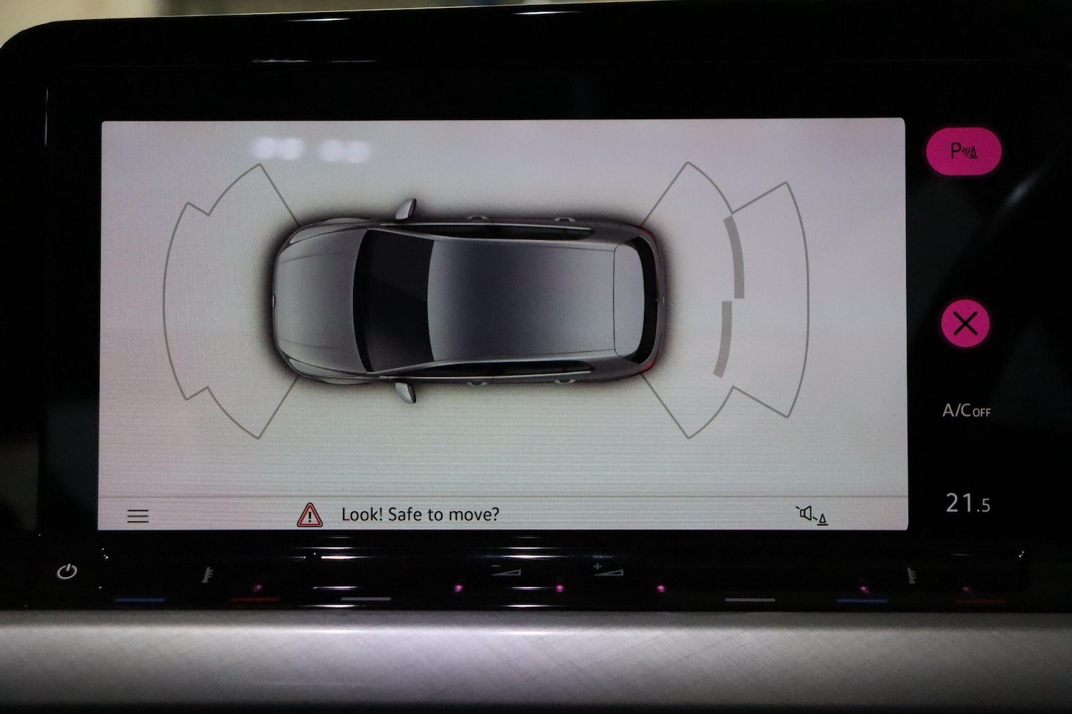 Used Volkswagen Golf 2020 for sale - 76866318: Photo 50